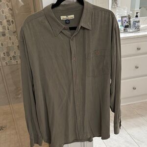 Tommy Bahama XL Men's Olive green Button-Down Shirt